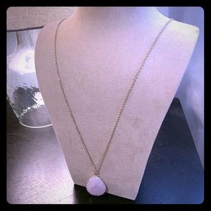 Pink pendant necklace